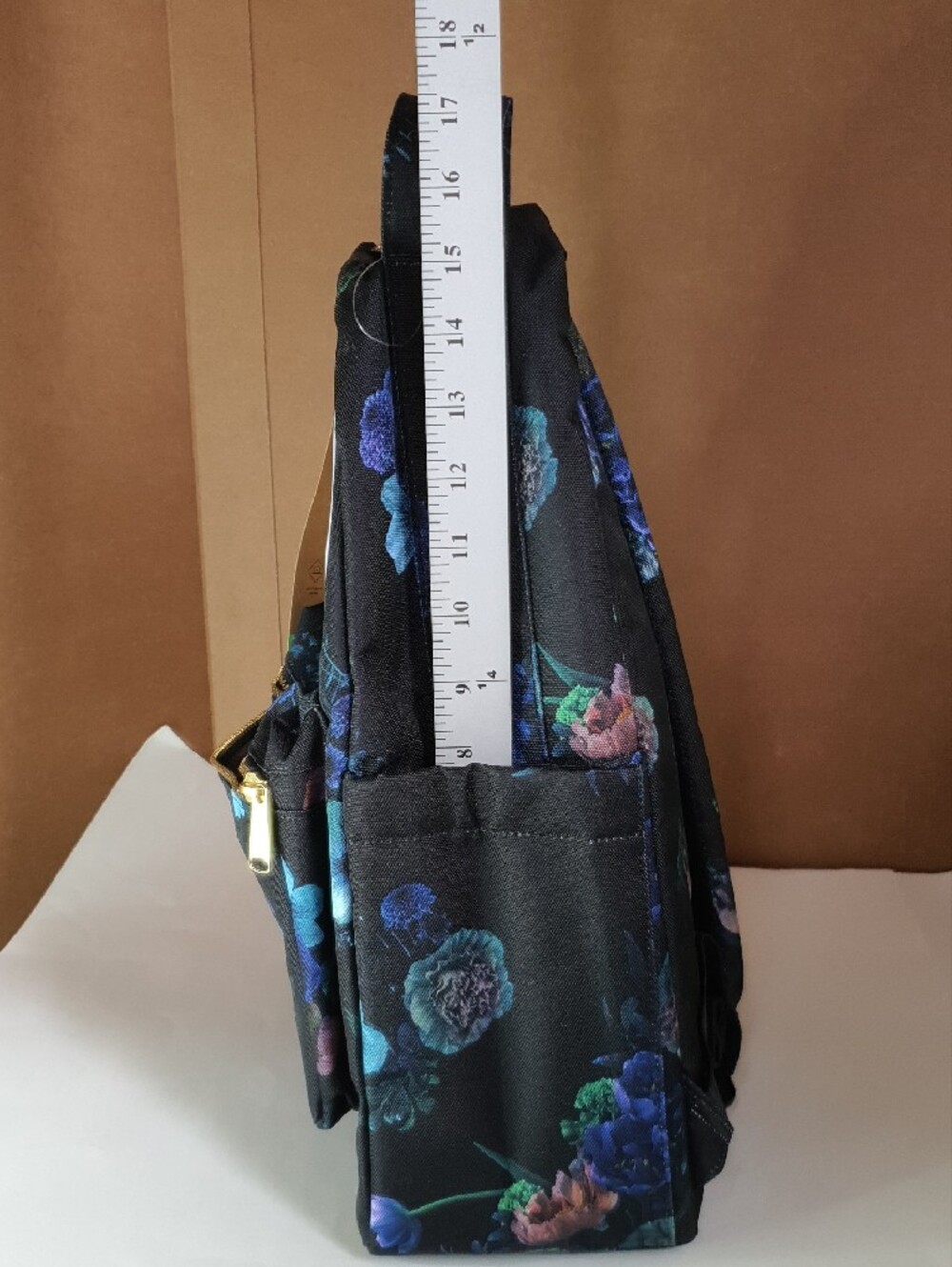 Herschel Supply Co. Nova™ Backpack Evening Floral Laptop Backpack  NWT - Picture 13 of 15